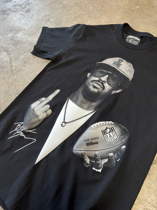 Bad Bunny Middle Finger